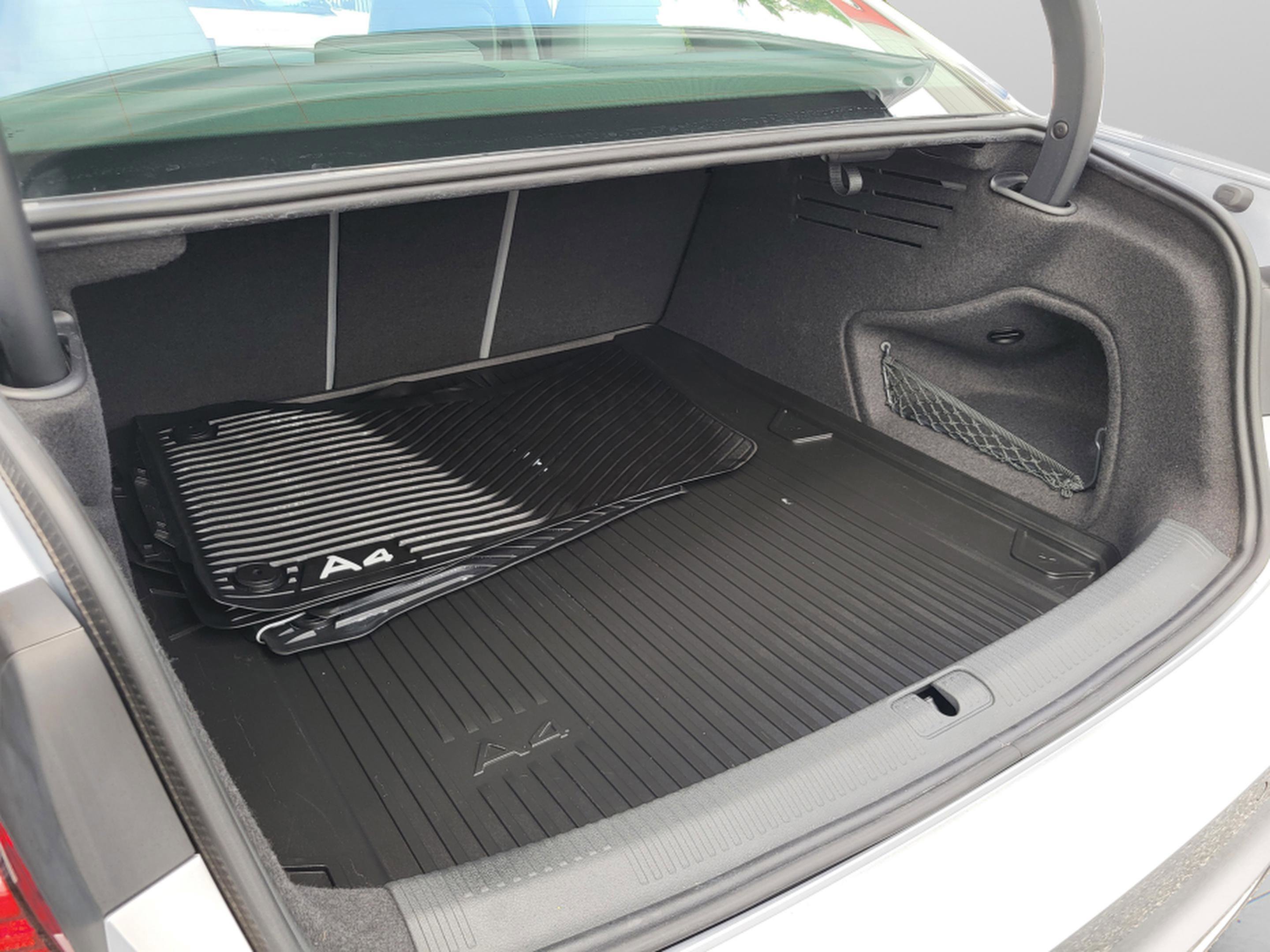 2023 Audi A4 40 Premium photo 22