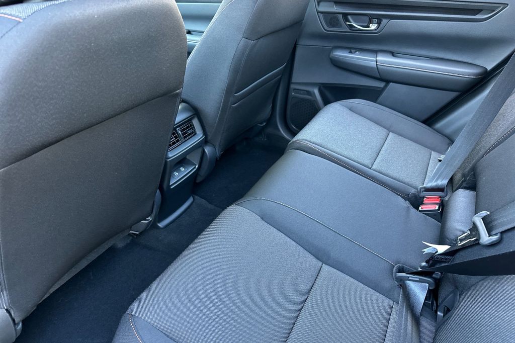 2026 Honda CR-V Hybrid photo 6