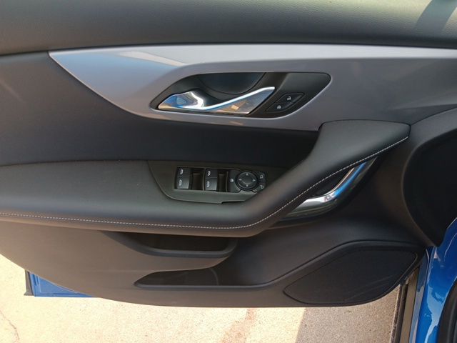 2025 Chevrolet Blazer 2LT photo 21