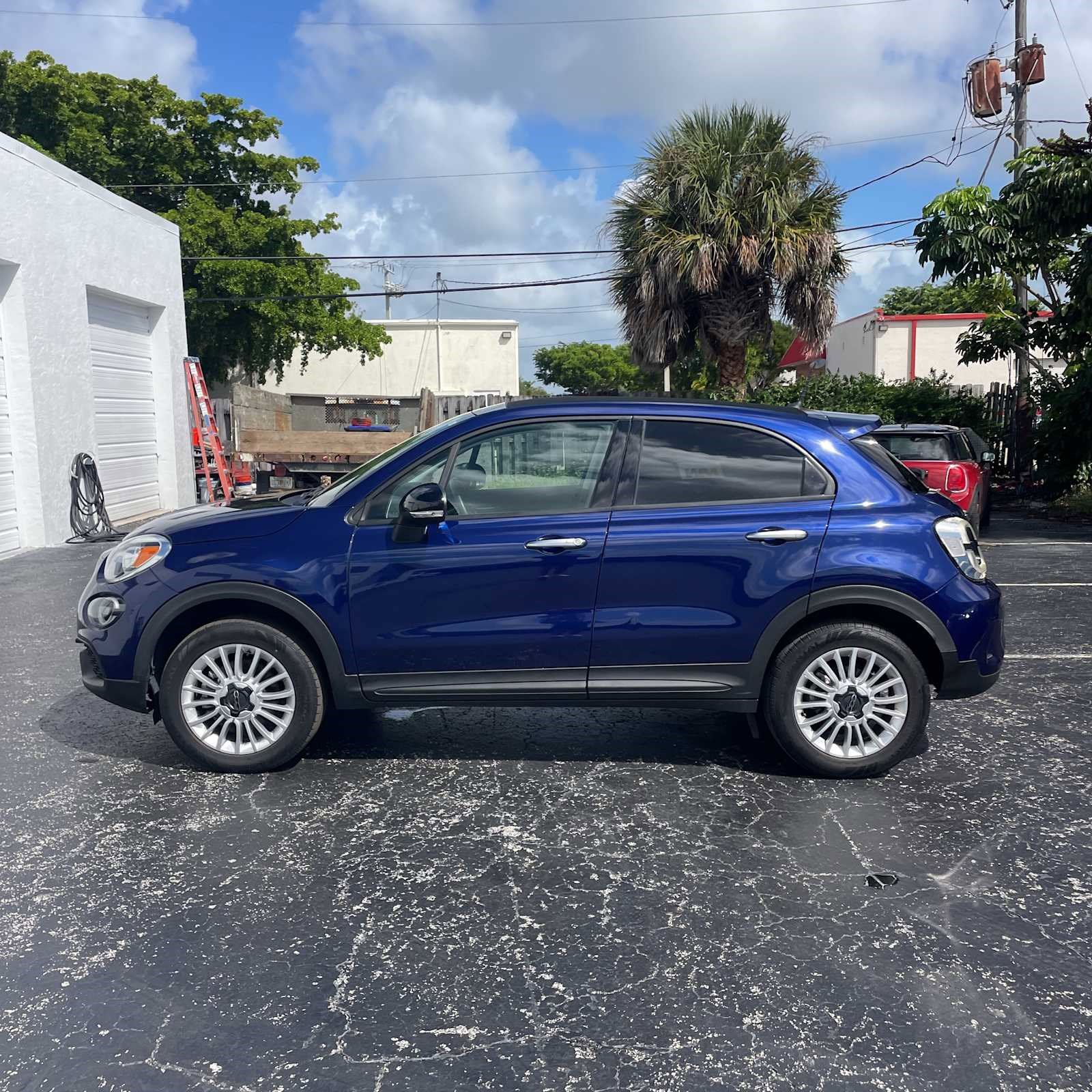 Used 2022 FIAT 500X Pop with VIN ZFBNF3A10NP975709 for sale in Minneapolis, Minnesota