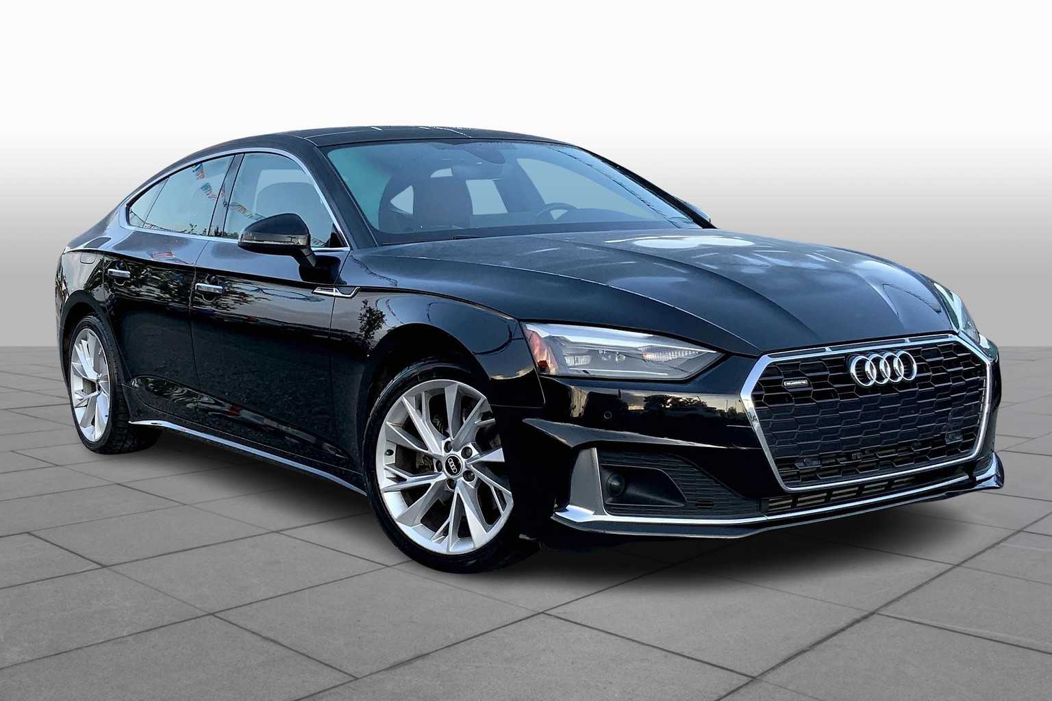2022 Audi A5 Quattro Premium photo 2