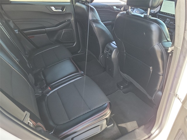 2025 Ford Escape ST-Line photo 24