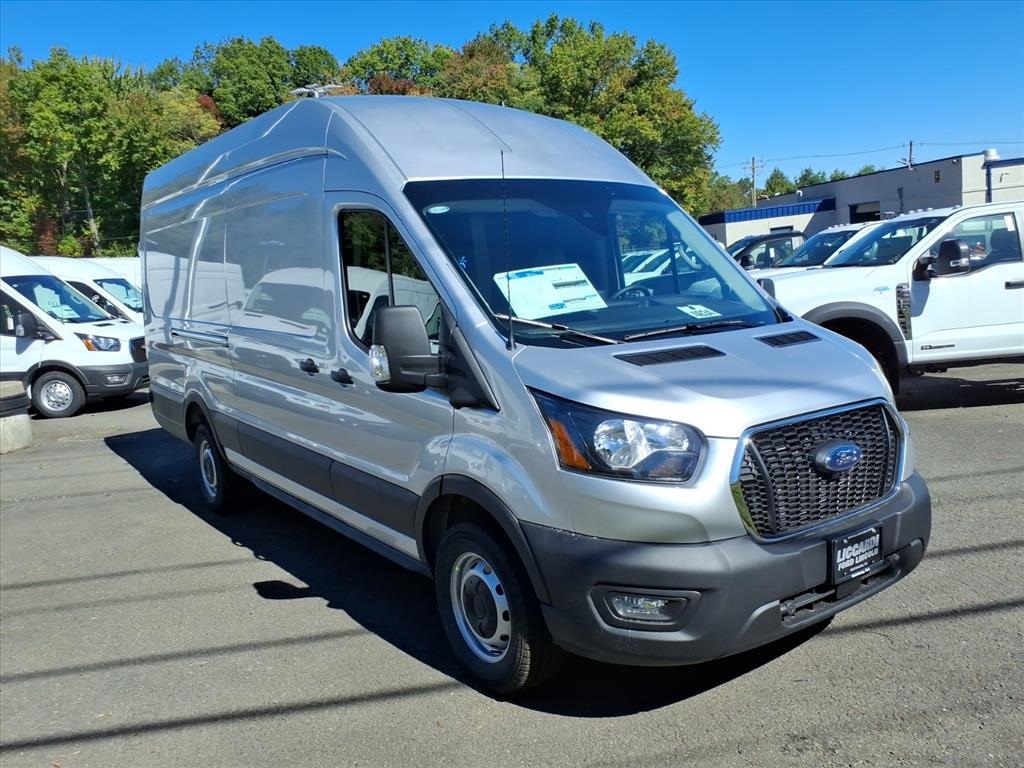 2025 Ford Transit Van Base's photo