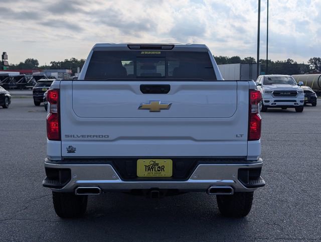 2026 Chevrolet Silverado 1500 LT photo 4
