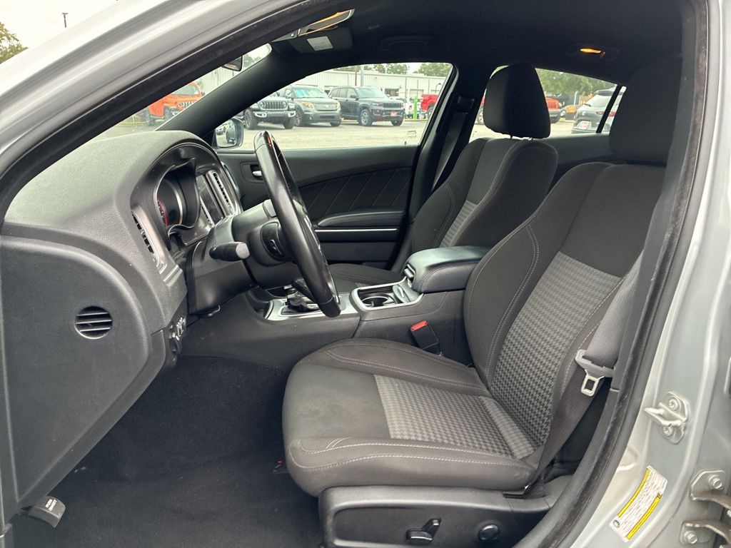 2023 Dodge Charger SXT photo 10