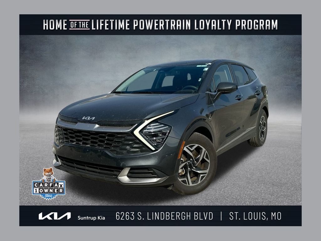 2024 Kia Sportage LX's photo