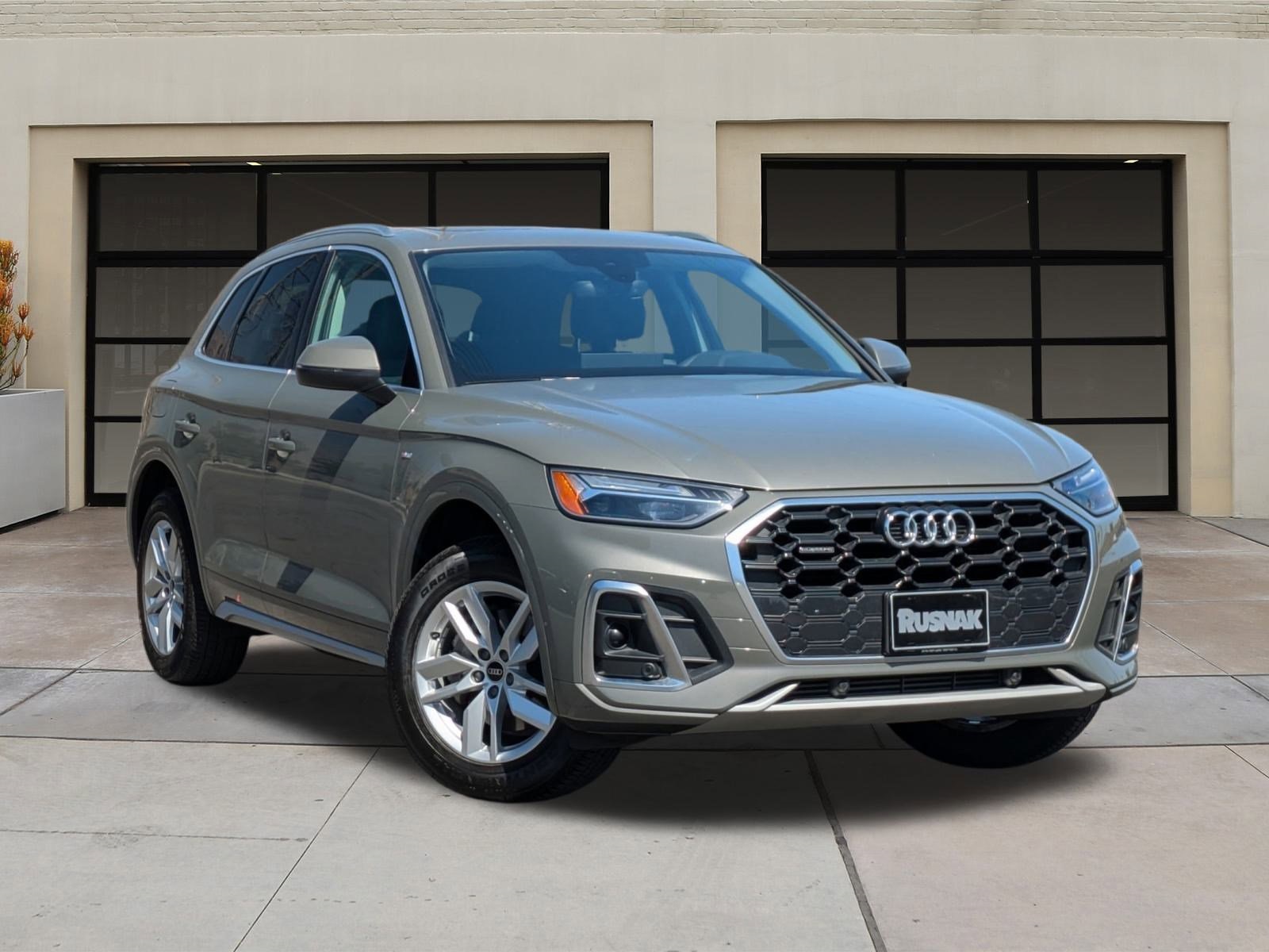 2023 Audi Q5 45 S line Premium photo 25