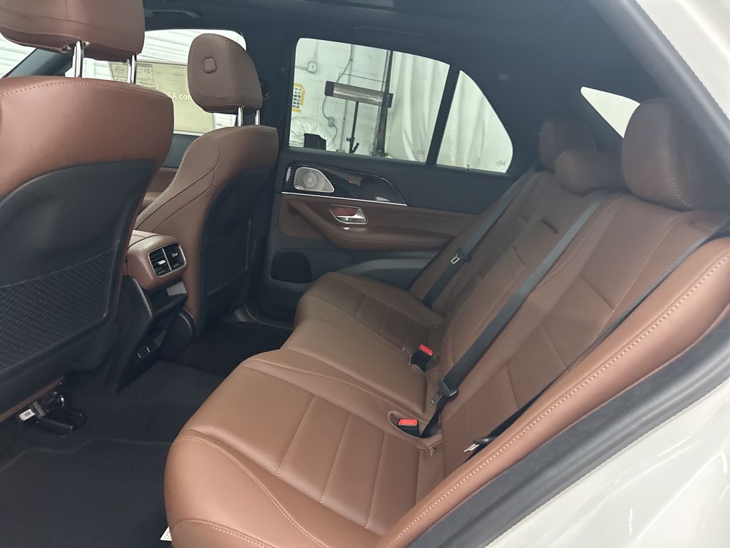 2026 Mercedes Benz GLE 450 4MATIC photo 21