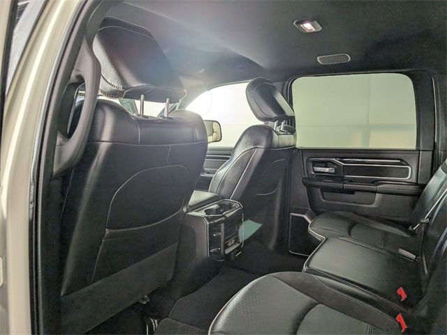 2022 Ram 2500 Laramie photo 12