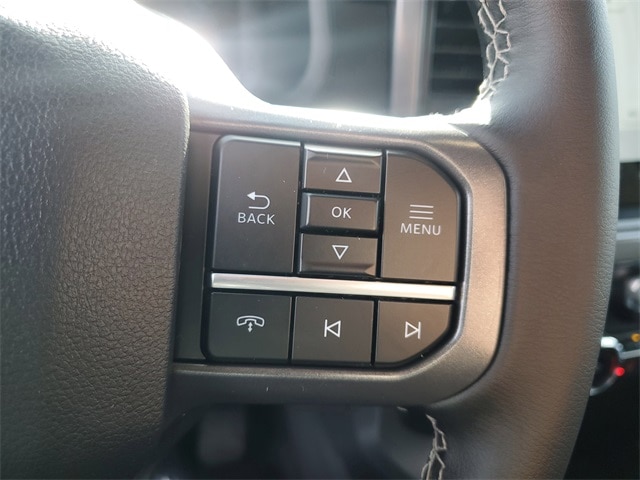 2025 Ford F-150 XLT photo 12