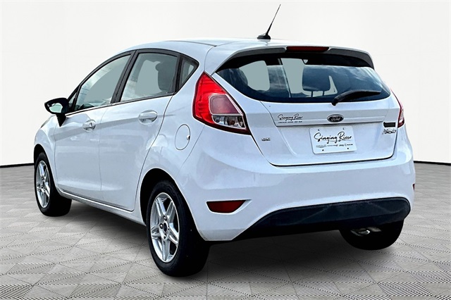 2017 Ford Fiesta SE photo 4