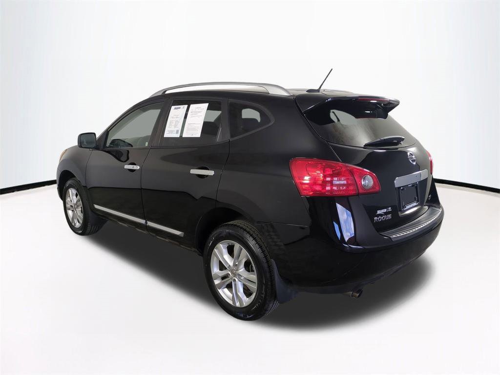 2012 Nissan Rogue SV photo 5
