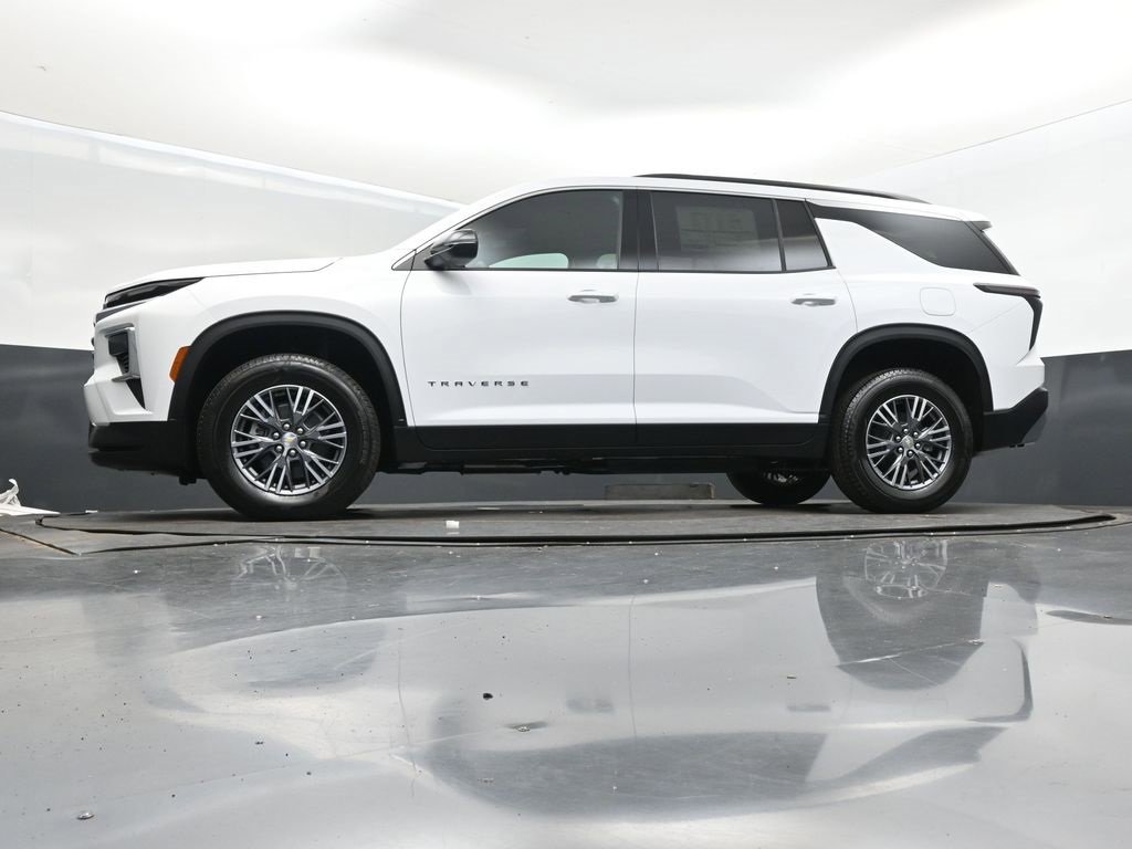 2026 Chevrolet Traverse photo 36
