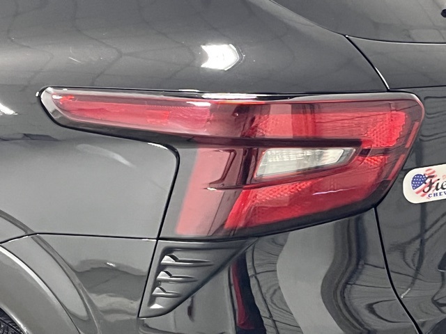 2025 Chevrolet Trax LS photo 13