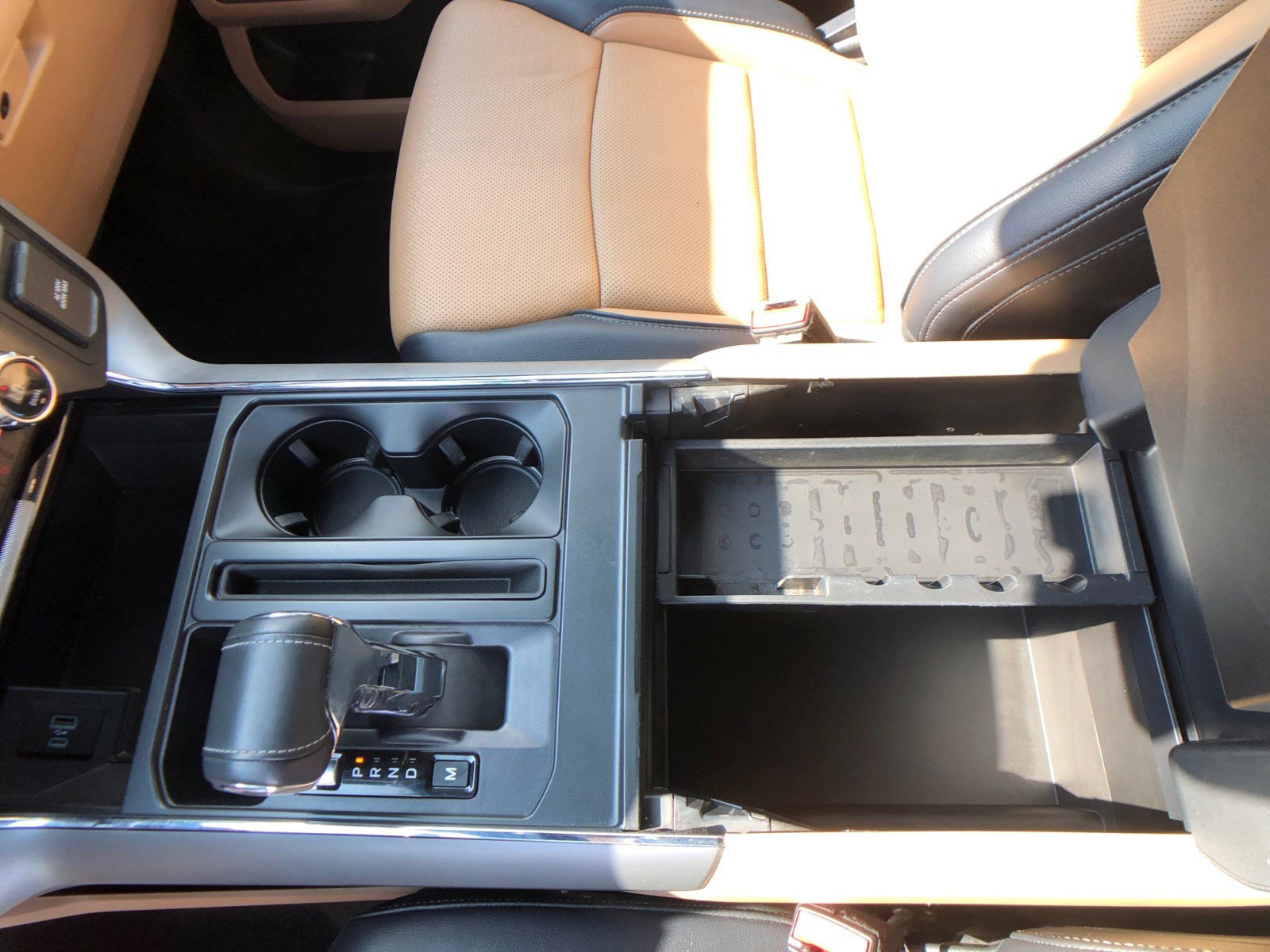 2021 Ford F-150 Lariat photo 21