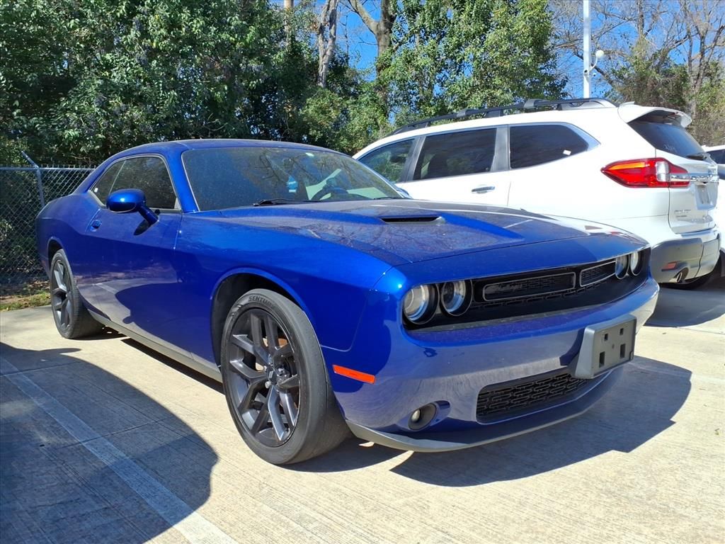 2022 Dodge Challenger SXT