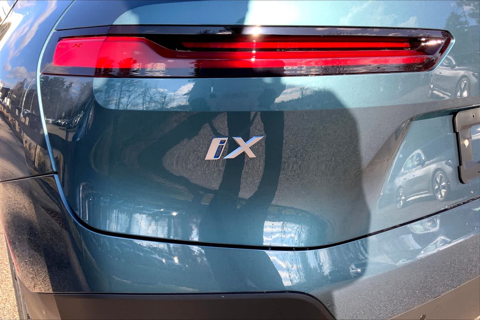 2025 Bmw iX photo 14