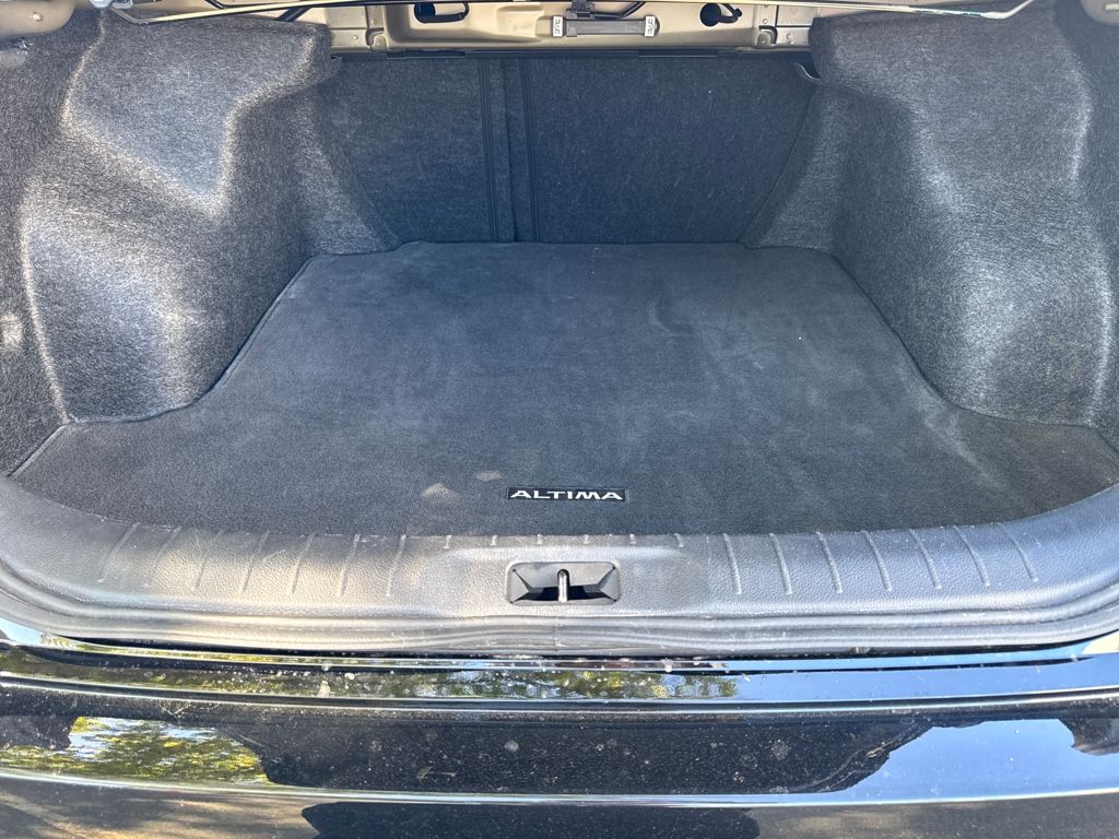2024 Nissan Altima 2.5 S photo 13