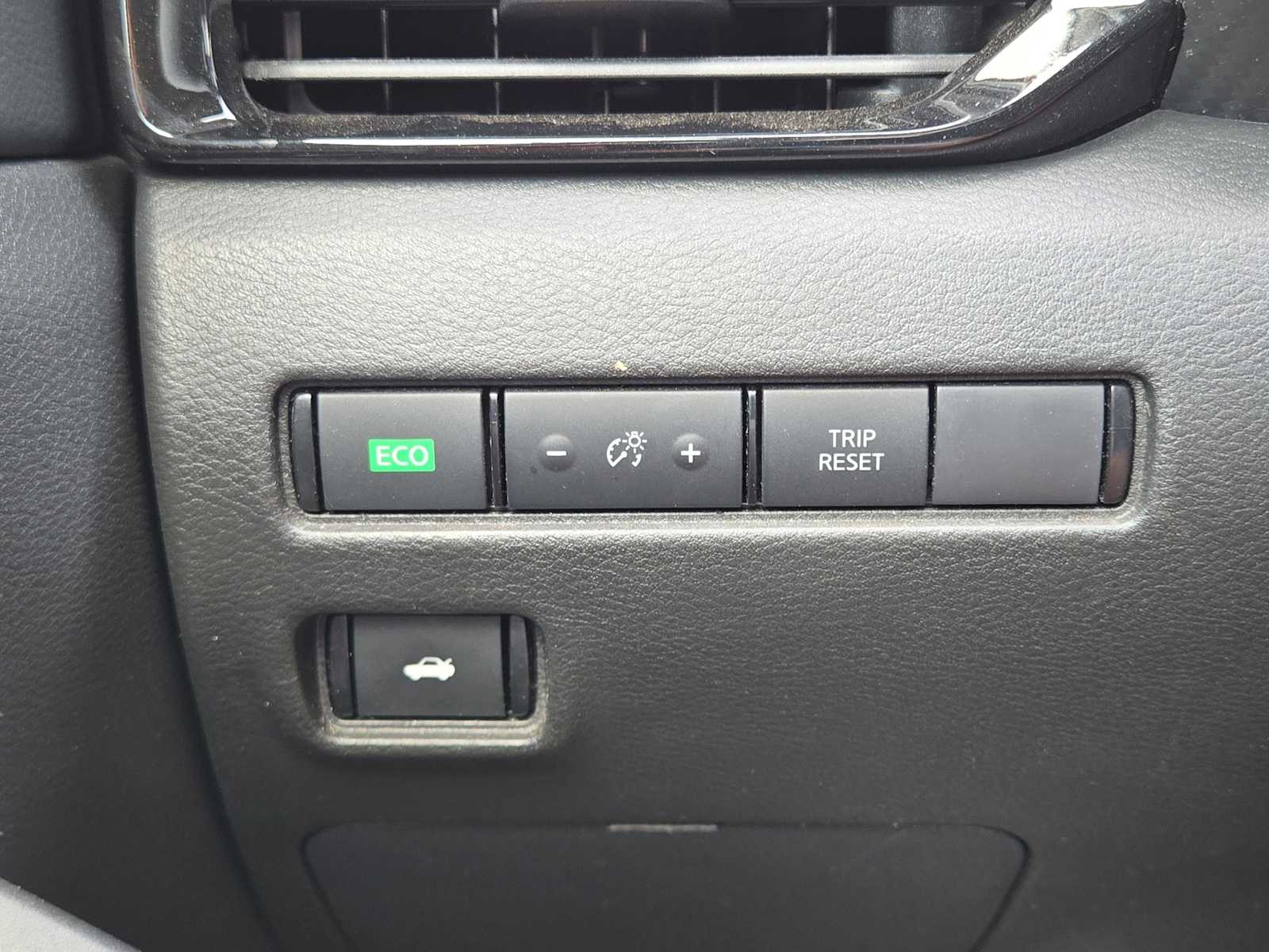 2023 Nissan Sentra SV photo 20