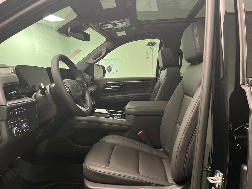 2026 Chevrolet Tahoe Z71 photo 10