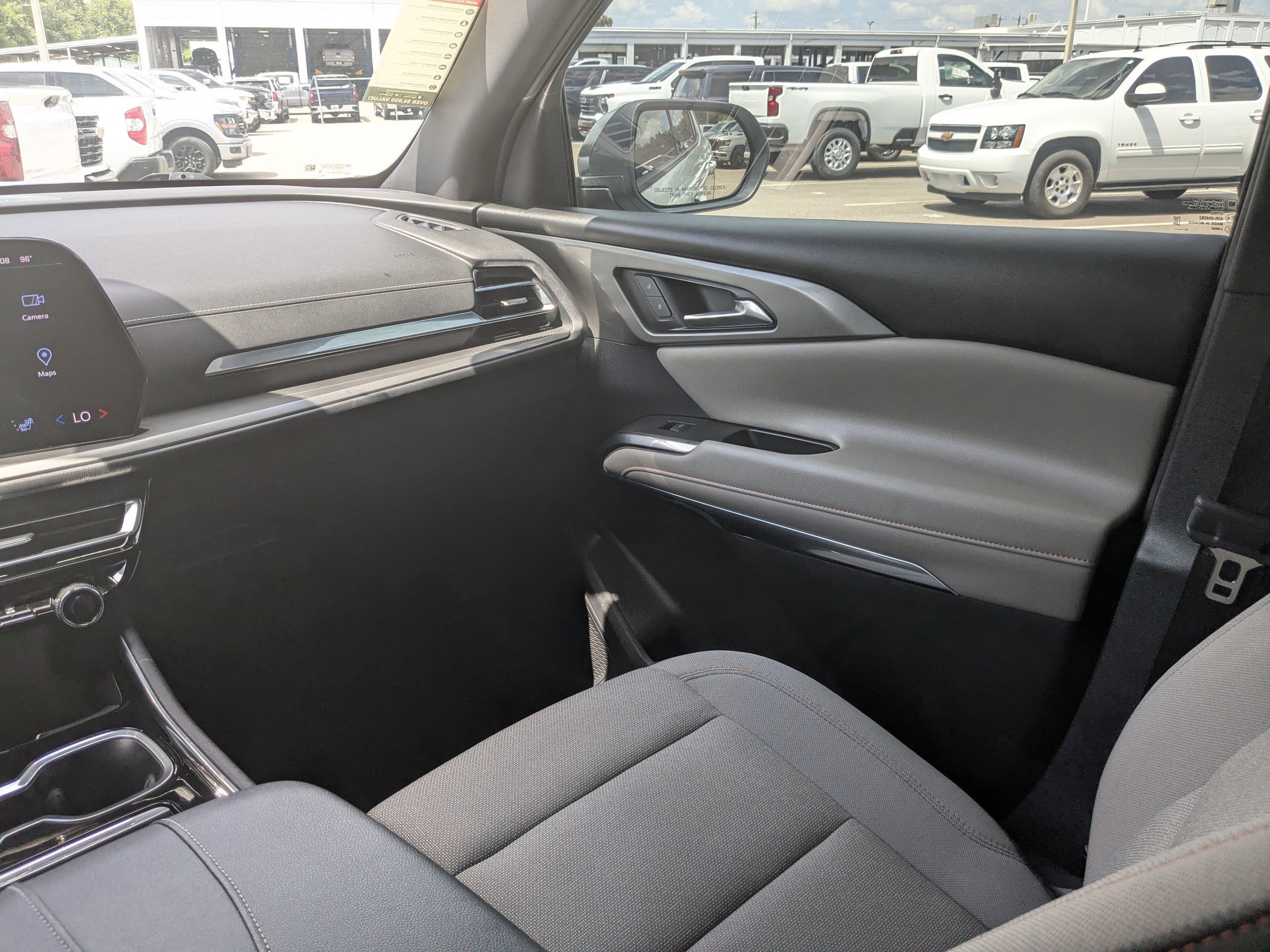 2024 Chevrolet Traverse photo 13