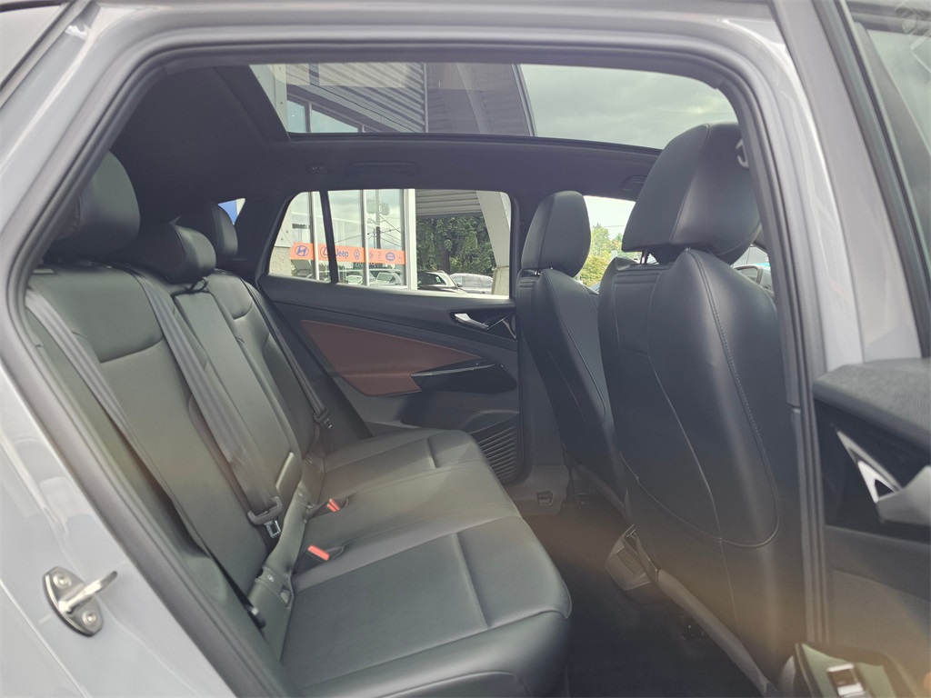 2022 Volkswagen ID.4 Pro S photo 13