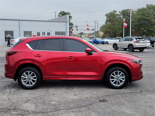 2024 Mazda CX-5 2.5 S Preferred photo 4