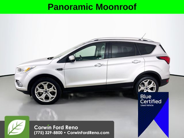 2019 Ford Escape Titanium photo 2
