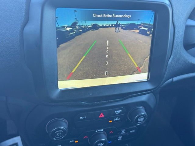 2021 Jeep Renegade Latitude photo 26