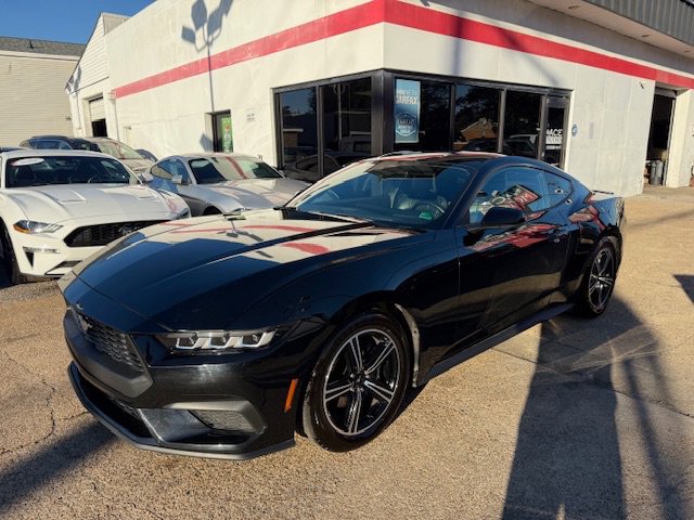 2024 Ford Mustang EcoBoost Premium's photo