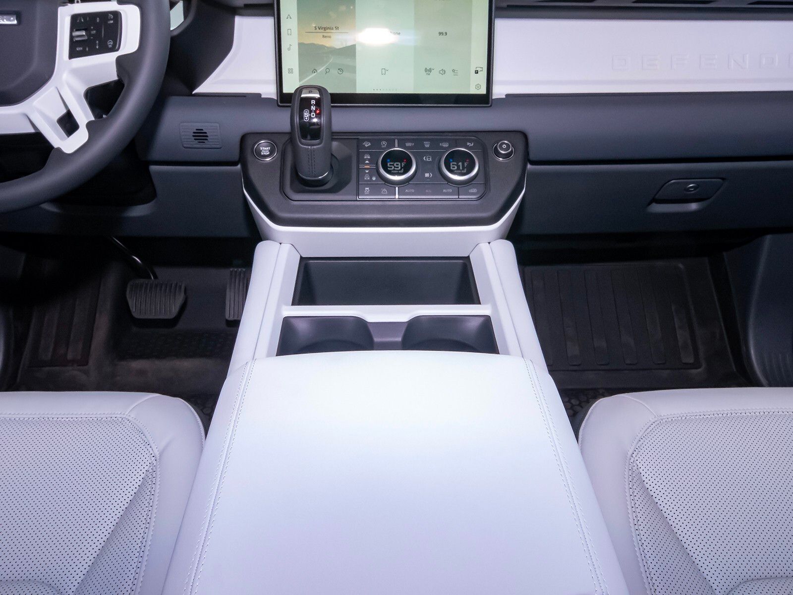 2025 Land Rover Defender 110 S photo 26