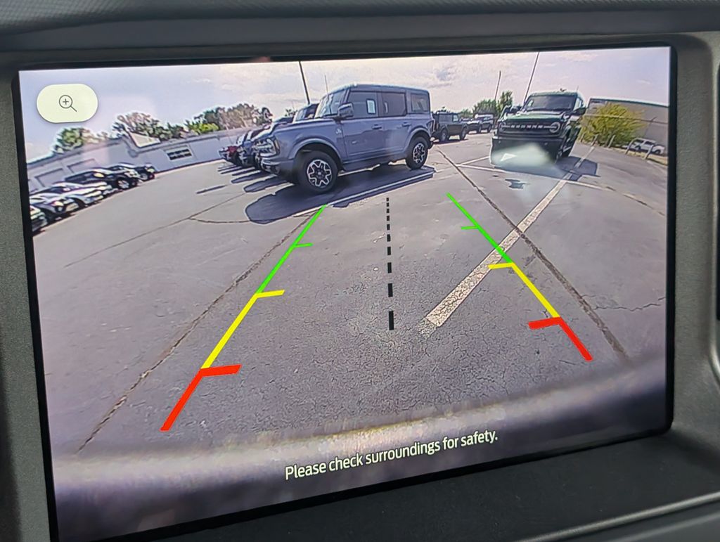 2025 Ford Bronco Base photo 11