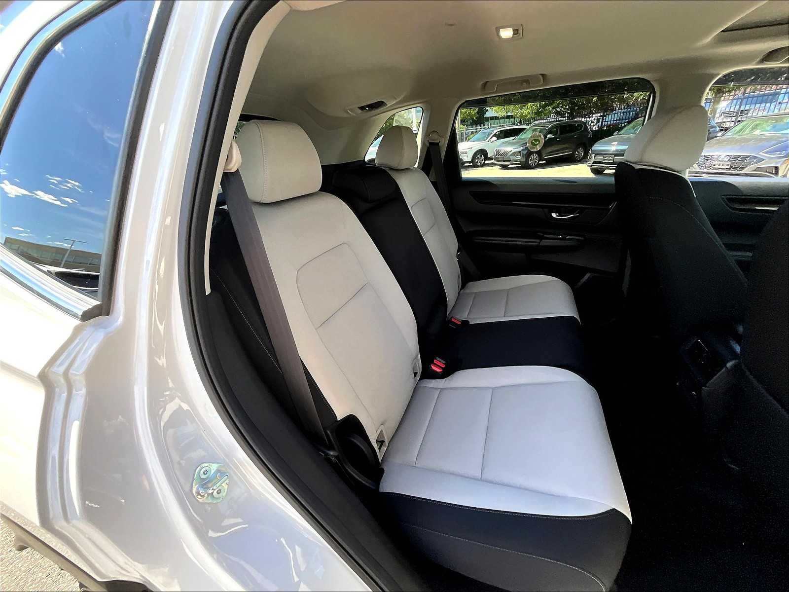 2024 Honda CR-V EX photo 15