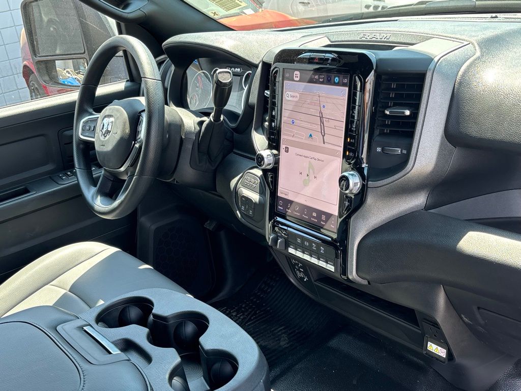 2025 Ram 3500 Tradesman photo 24