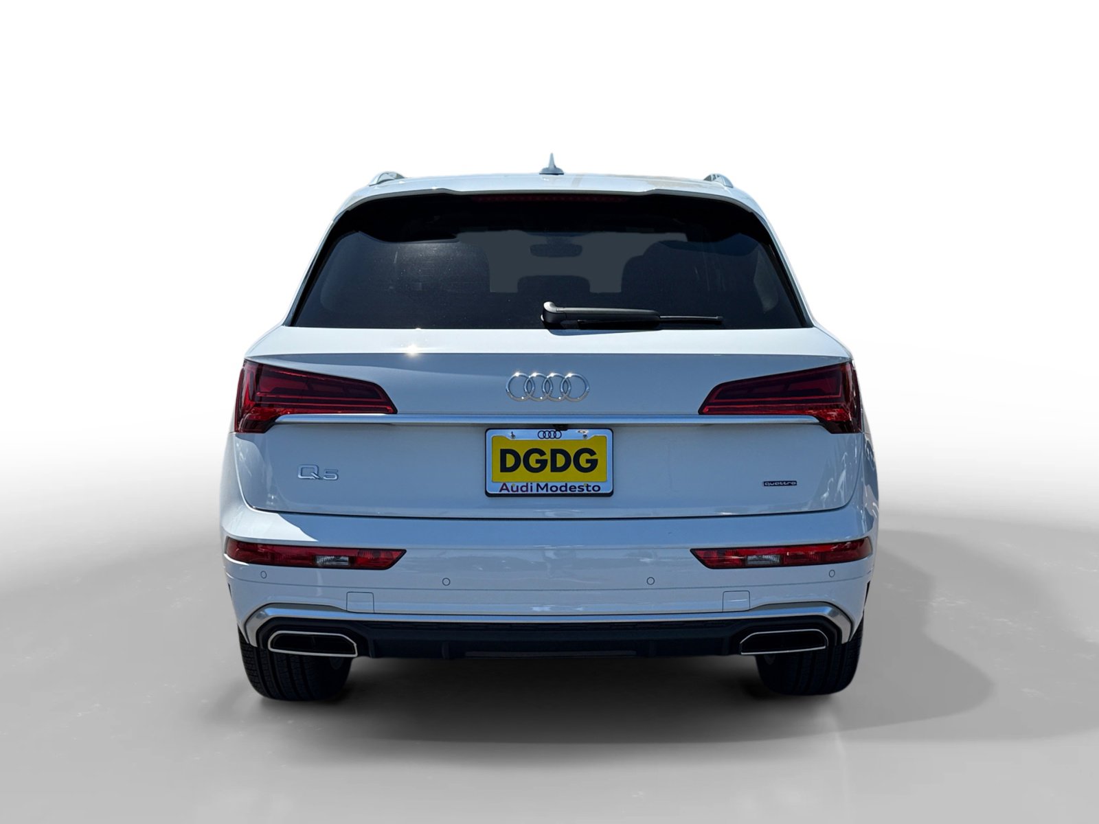 2025 Audi Q5 45 S line Premium Plus photo 3
