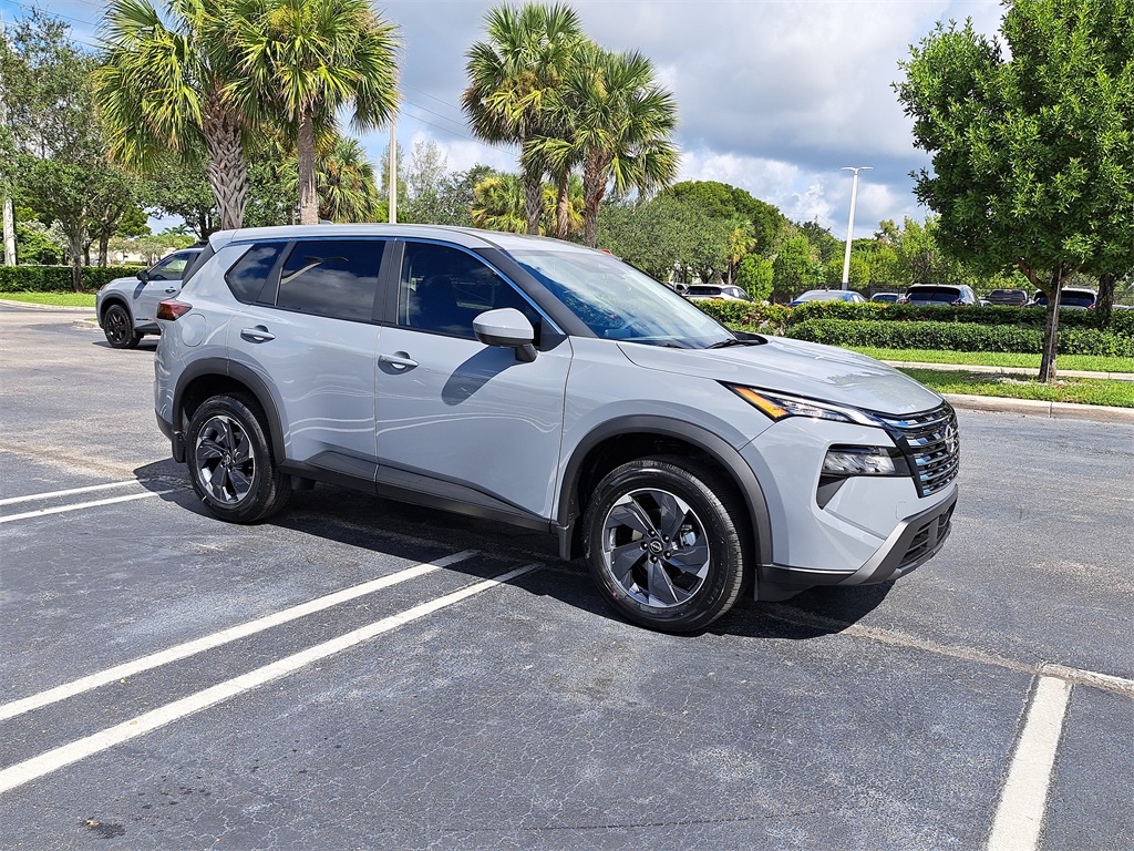2026 Nissan Rogue SV photo 2