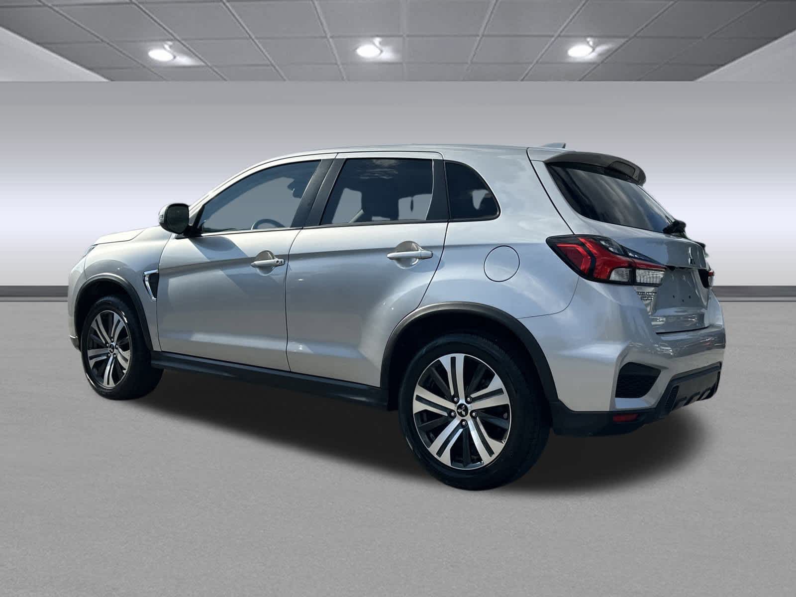 2023 Mitsubishi Outlander Sport SE photo 5