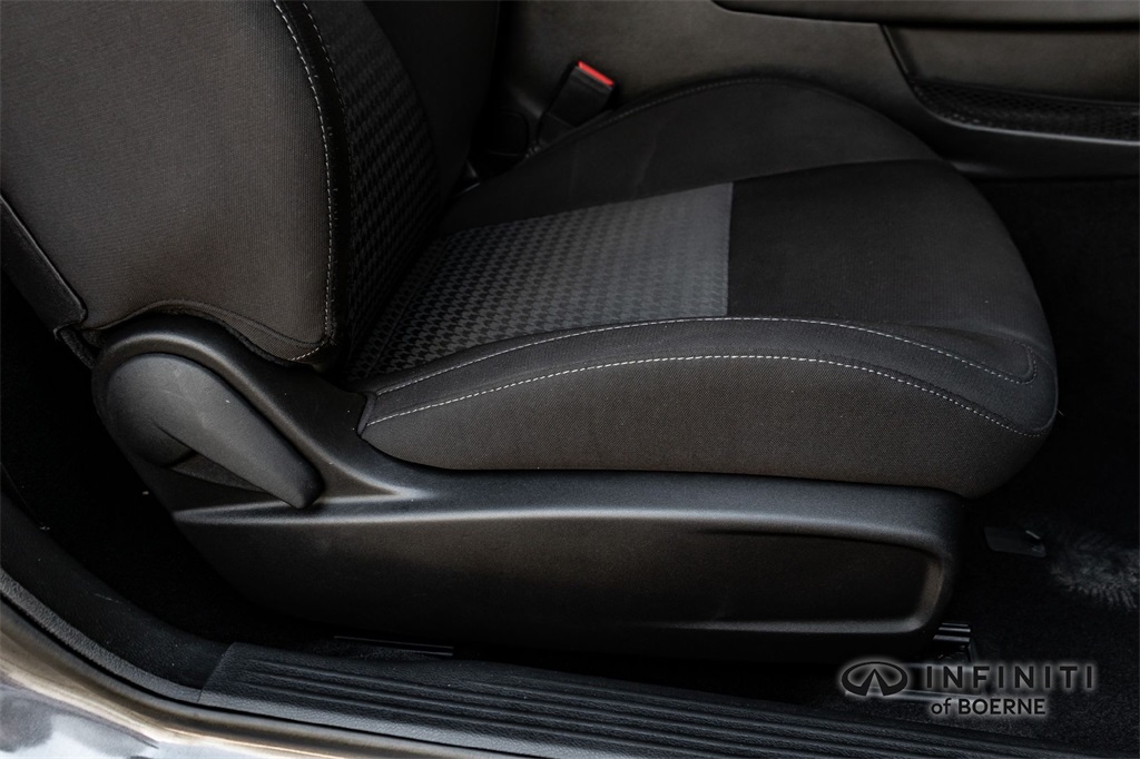 2023 Dodge Challenger GT photo 28