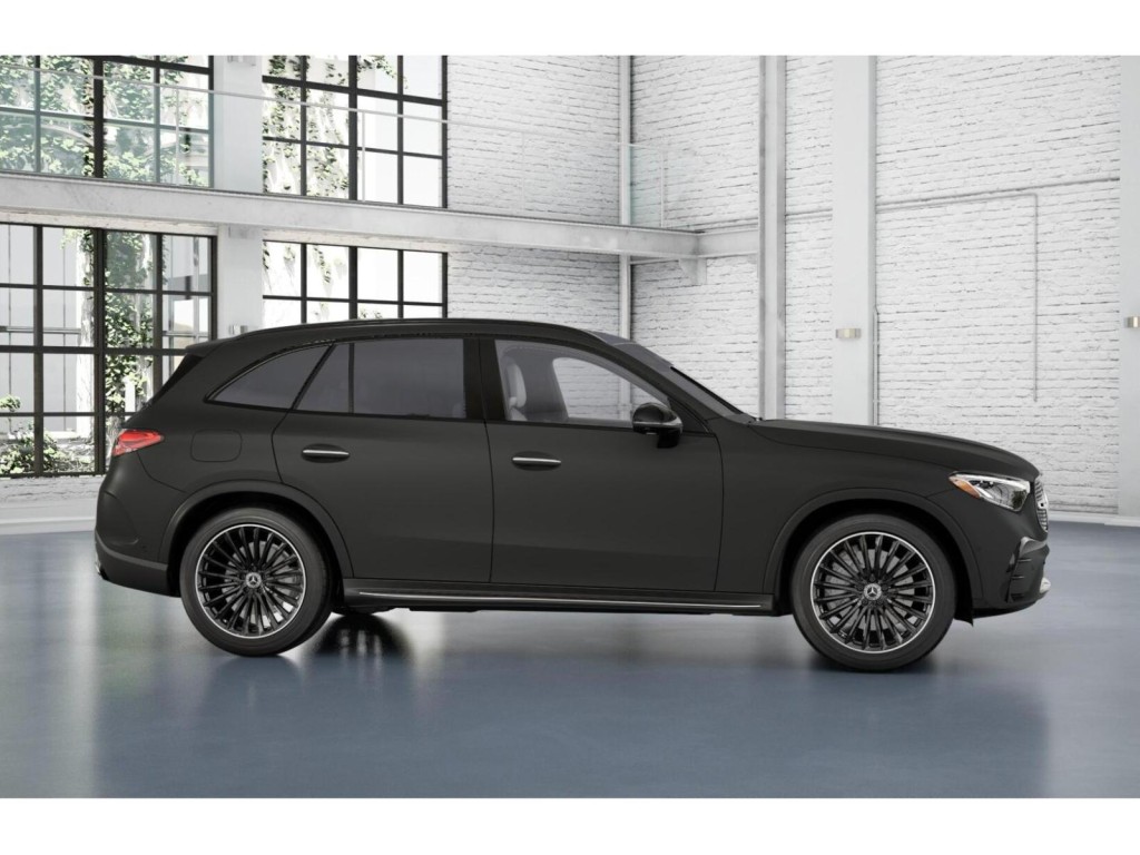 2026 Mercedes Benz GLC 300 photo 14