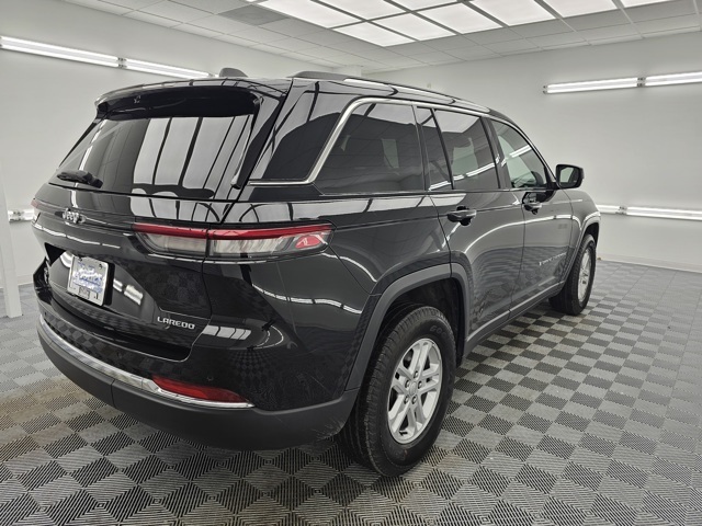 Image 3 of Pre-Owned 2023 Jeep Grand Cherokee Laredo