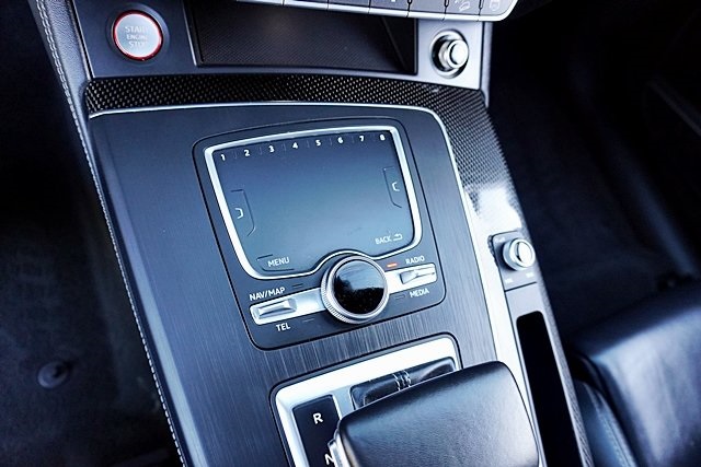 Used 2018  Audi 3.0T Prestige image 32