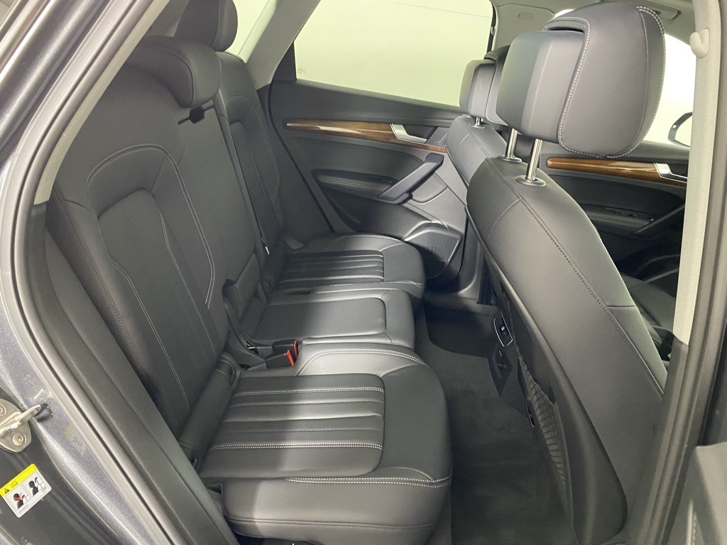2023 Audi Q5 45 S line Premium photo 25