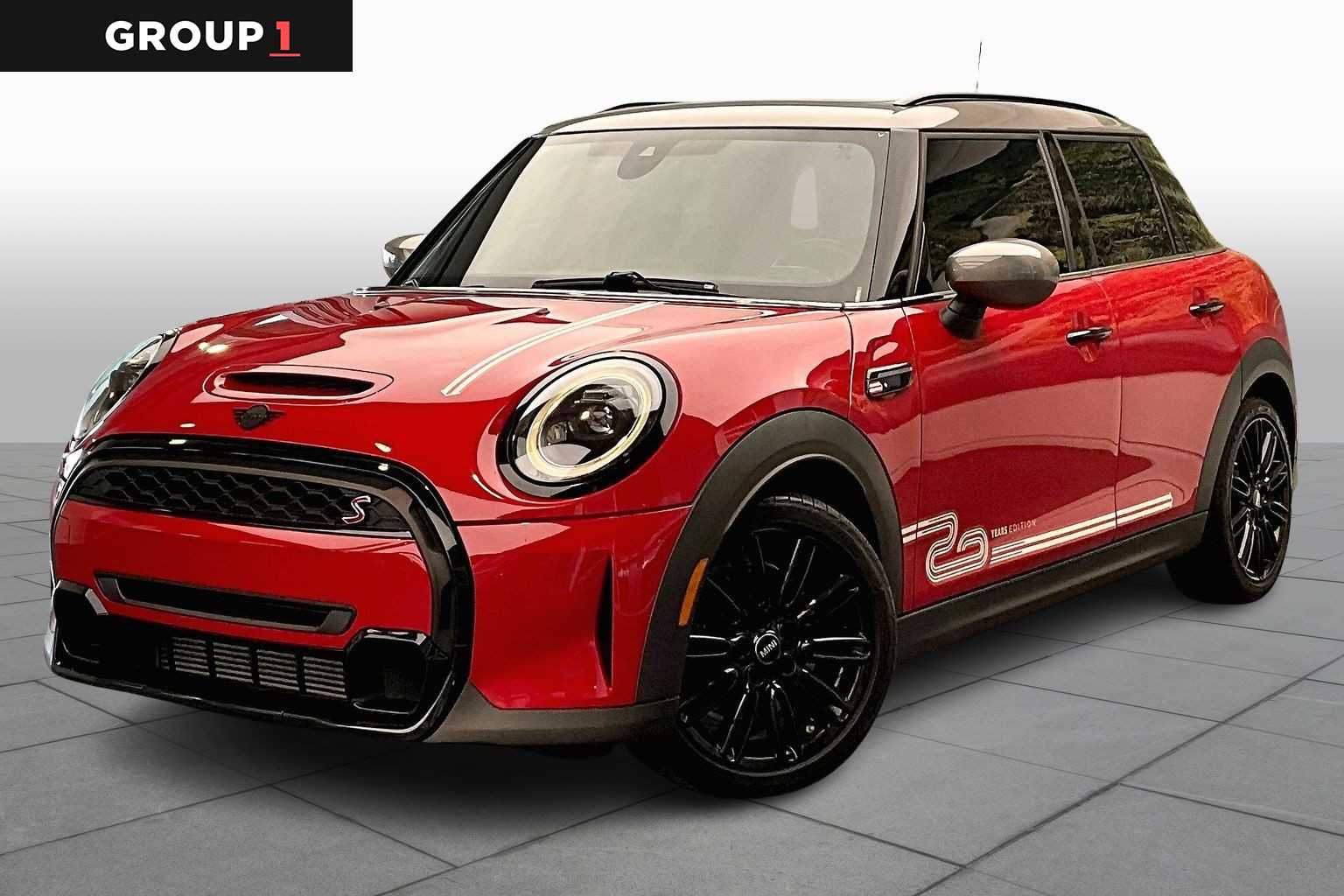 2023 MINI Hardtop 4 Door S's photo