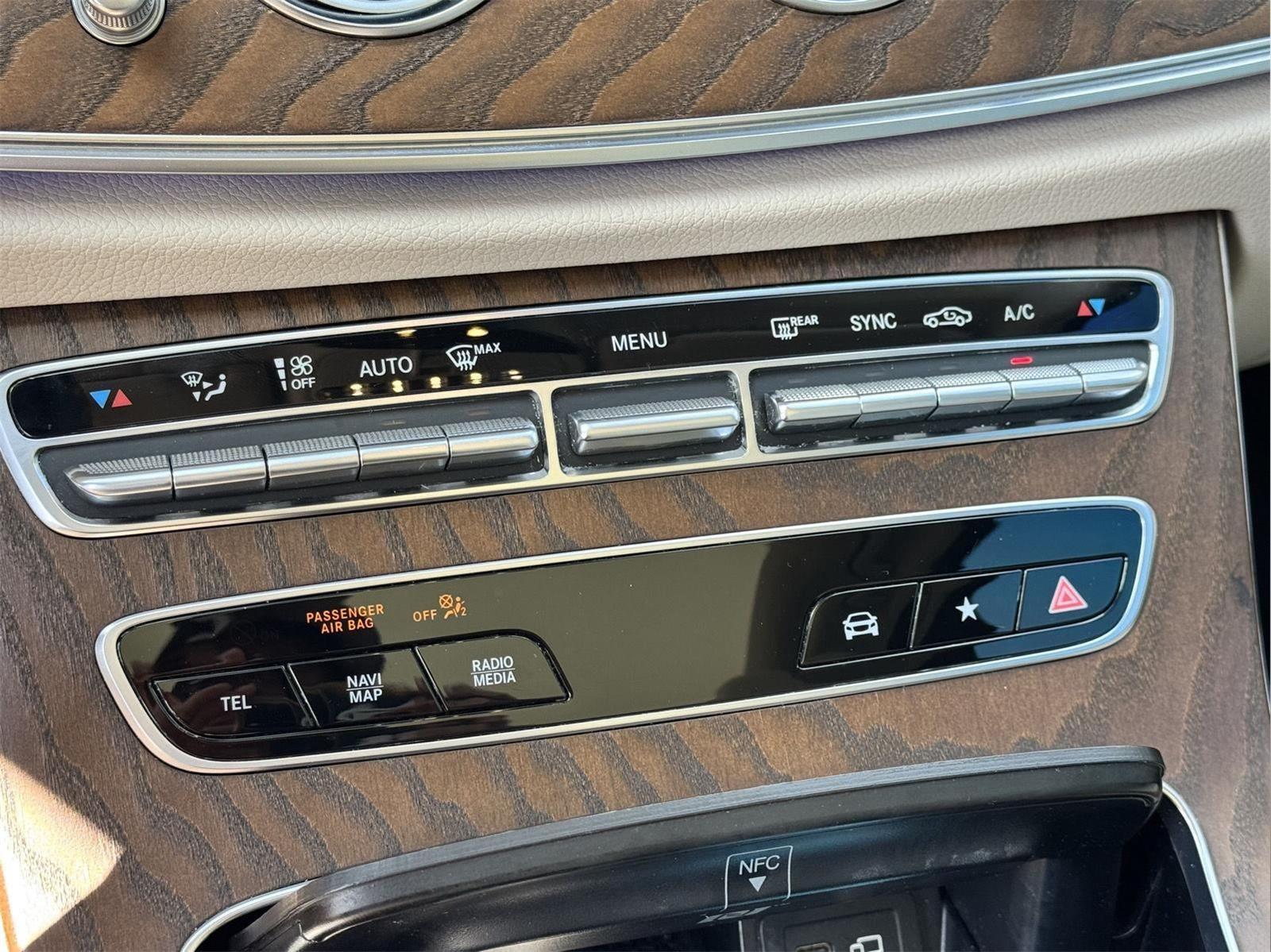 2021 Mercedes Benz E 350 photo 13