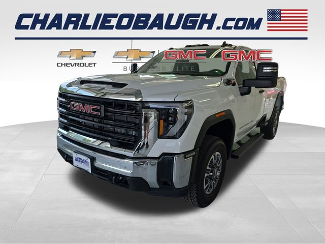 2025 GMC Sierra 3500HD Pro's photo