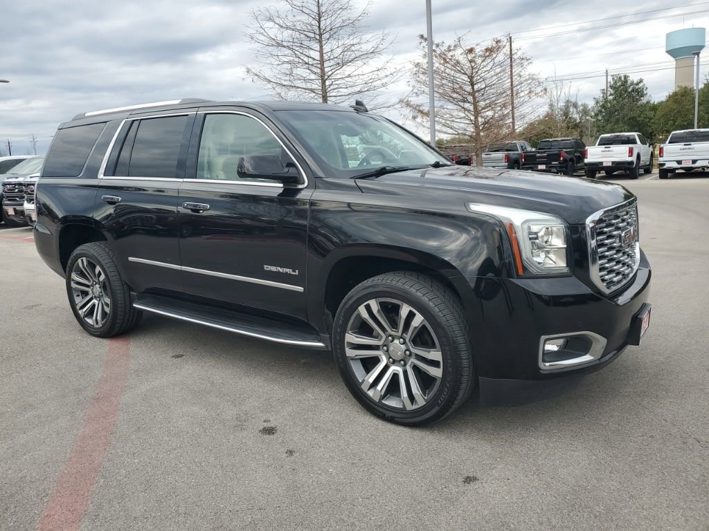 2018 GMC Yukon Denali's photo