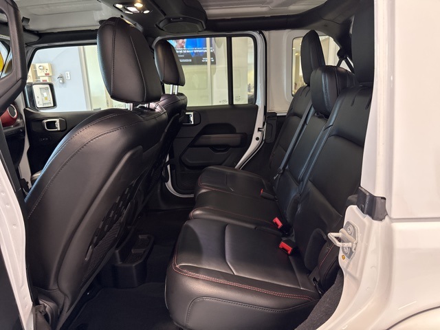 2020 Jeep Wrangler Unlimited Rubicon photo 17