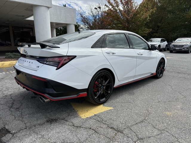 2025 Hyundai Elantra N Base photo 3