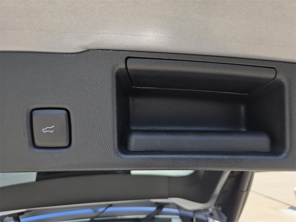 2024 Ford Escape ST-Line photo 28