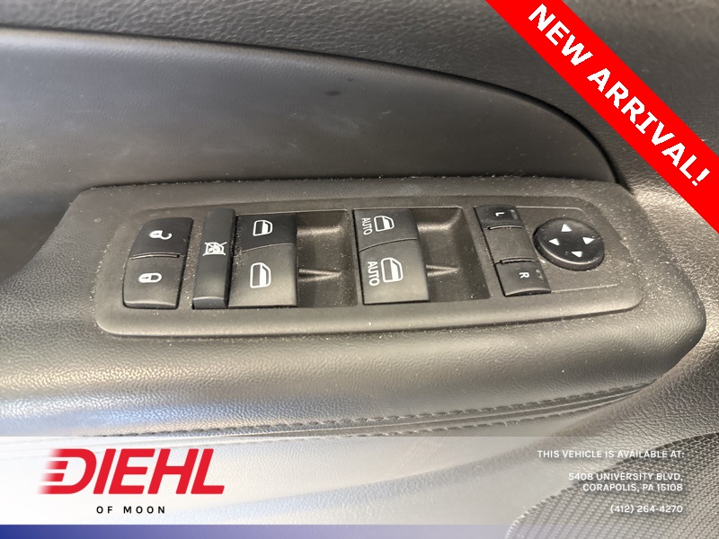 2021 Jeep Grand Cherokee Laredo X photo 19